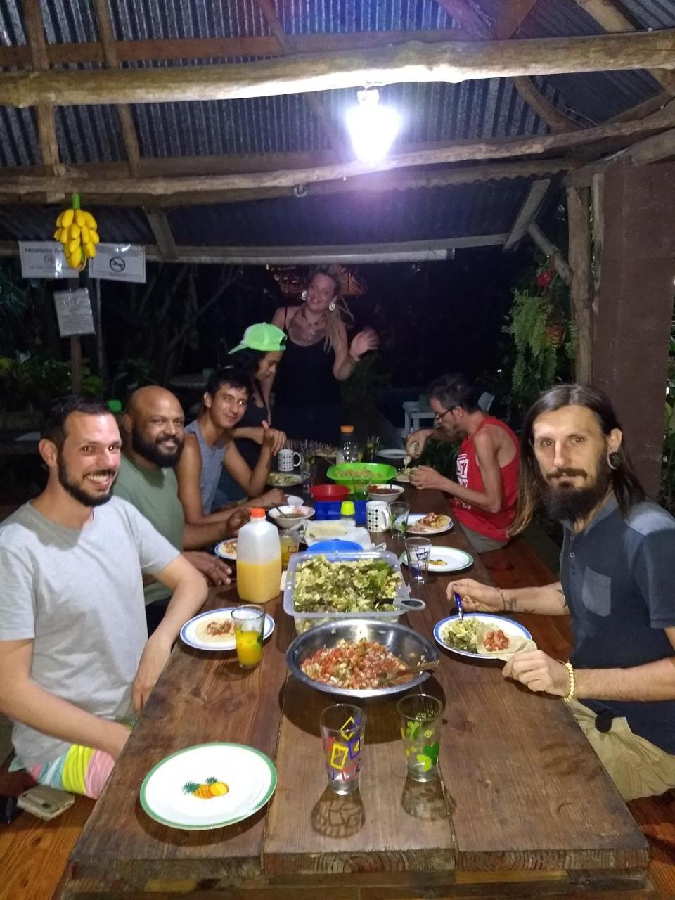 Bambu Hostelダビッド エクステリア 写真